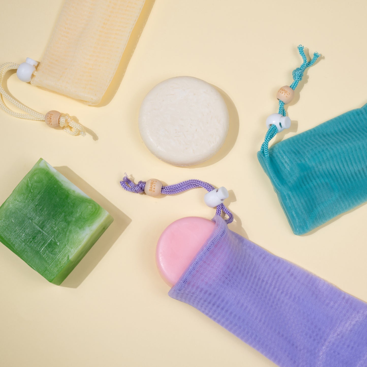 Foaming Nets & Hooks White (BG)